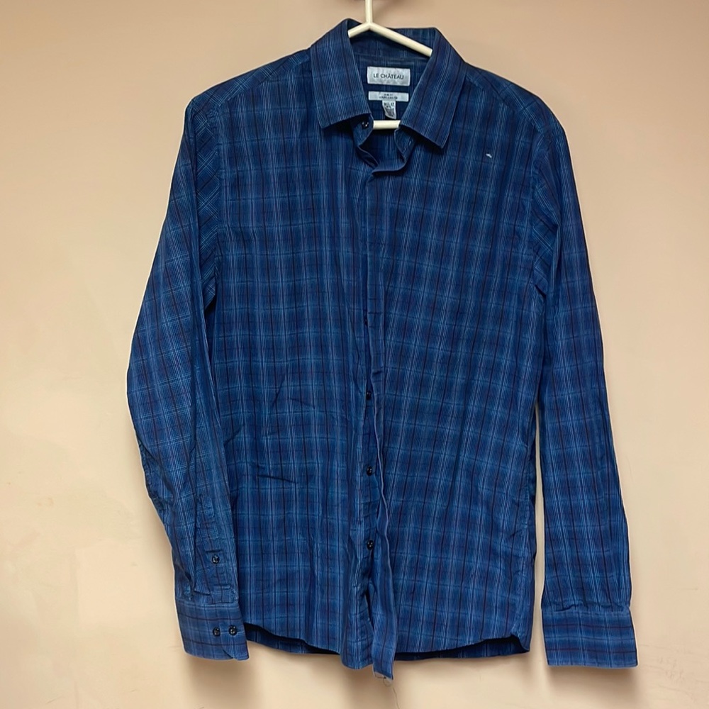 Le Chateau Mens dress shirt